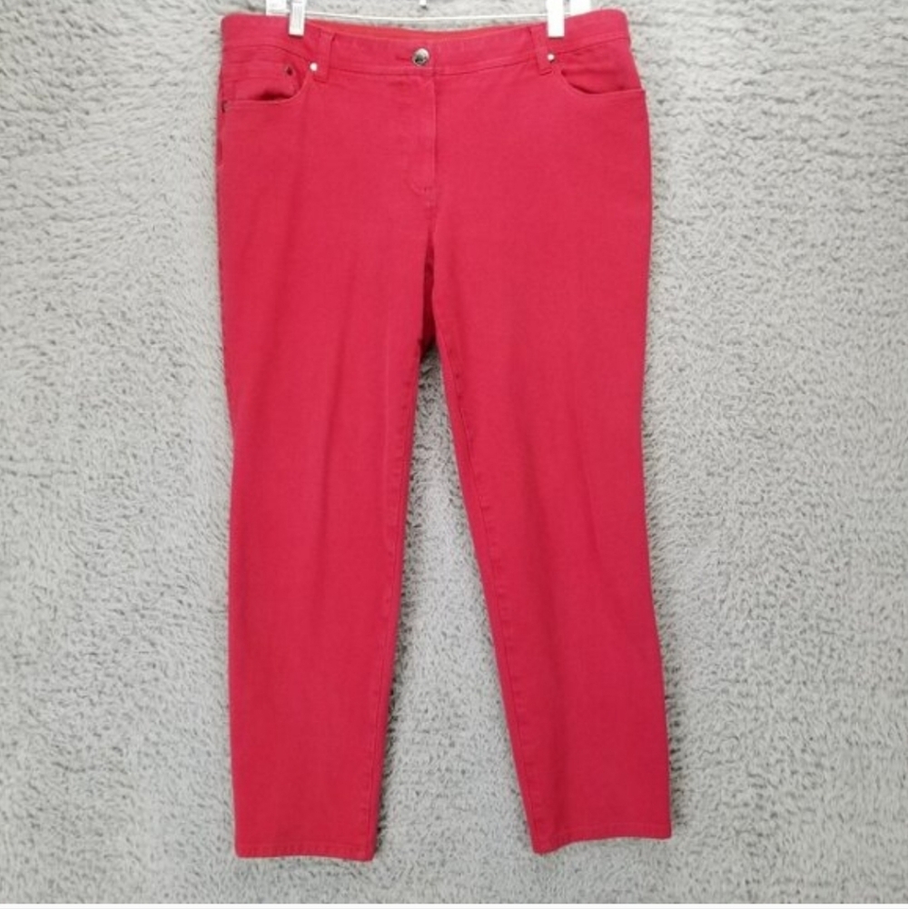 Chicos Jeans Womens 14 ( 2.5 ) So Slimming Red Stretch Shaping Mid Rise Straight